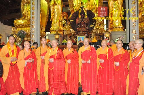 印顺导师舍利回归迎奉法会交接仪式在南普陀寺隆重举行(图21)