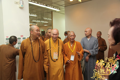 第五届海峡论坛·闽台佛教教育交流研讨会第二坛两岸和平祈福大法会在金门隆重举行(图38)