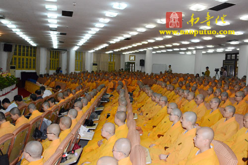 闽南佛学院隆重举行第十三届本科暨第七届预科毕业典礼(图16) 闽南佛学院隆重举行第十三届本科暨第七届预科毕业典礼(图16)