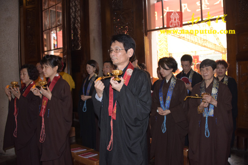 厦门南普陀寺隆重举行2015年水陆普渡大斋胜会(图5) 厦门南普陀寺隆重举行2015年水陆普渡大斋胜会(图5)