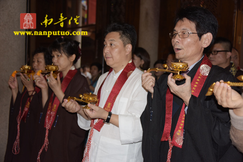 厦门南普陀寺隆重举行2015年水陆普渡大斋胜会(图19) 厦门南普陀寺隆重举行2015年水陆普渡大斋胜会(图19)