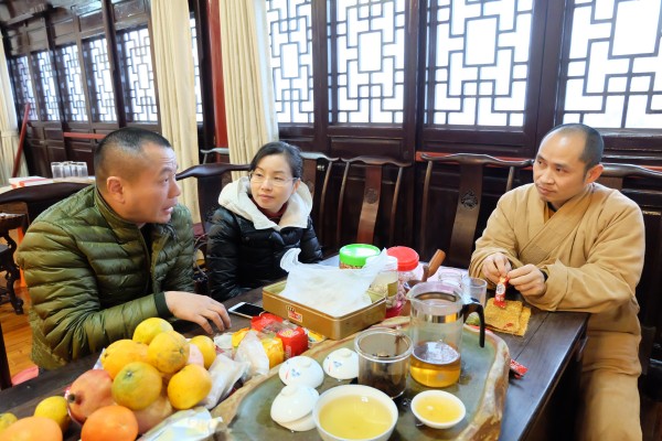 浙江省乐清市民宗局季德强副局长一行到雁荡山能仁寺节前慰问(图3)