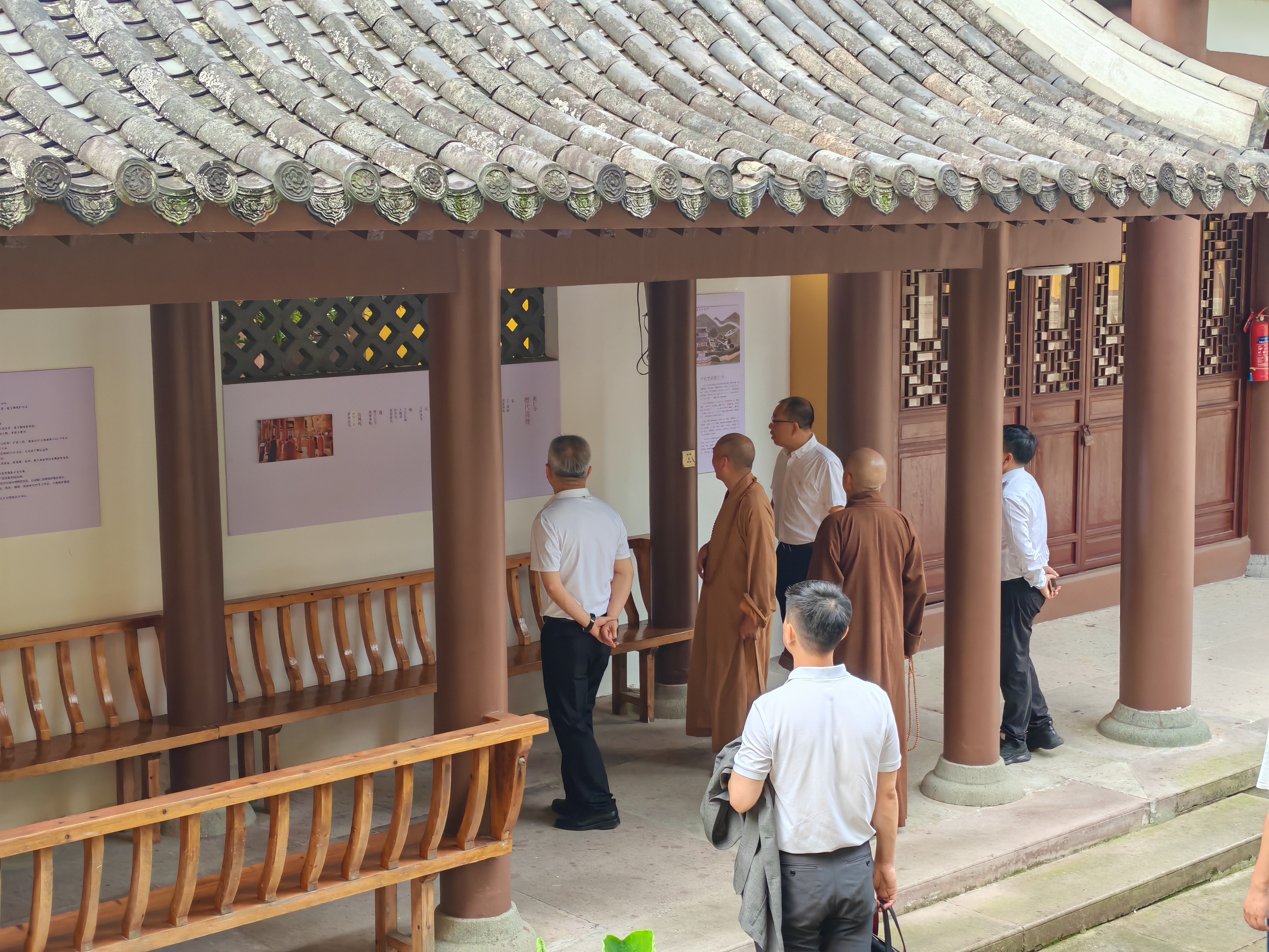 温州市委常委、统战部部长汪驰一行来雁荡山能仁寺调研(图8)