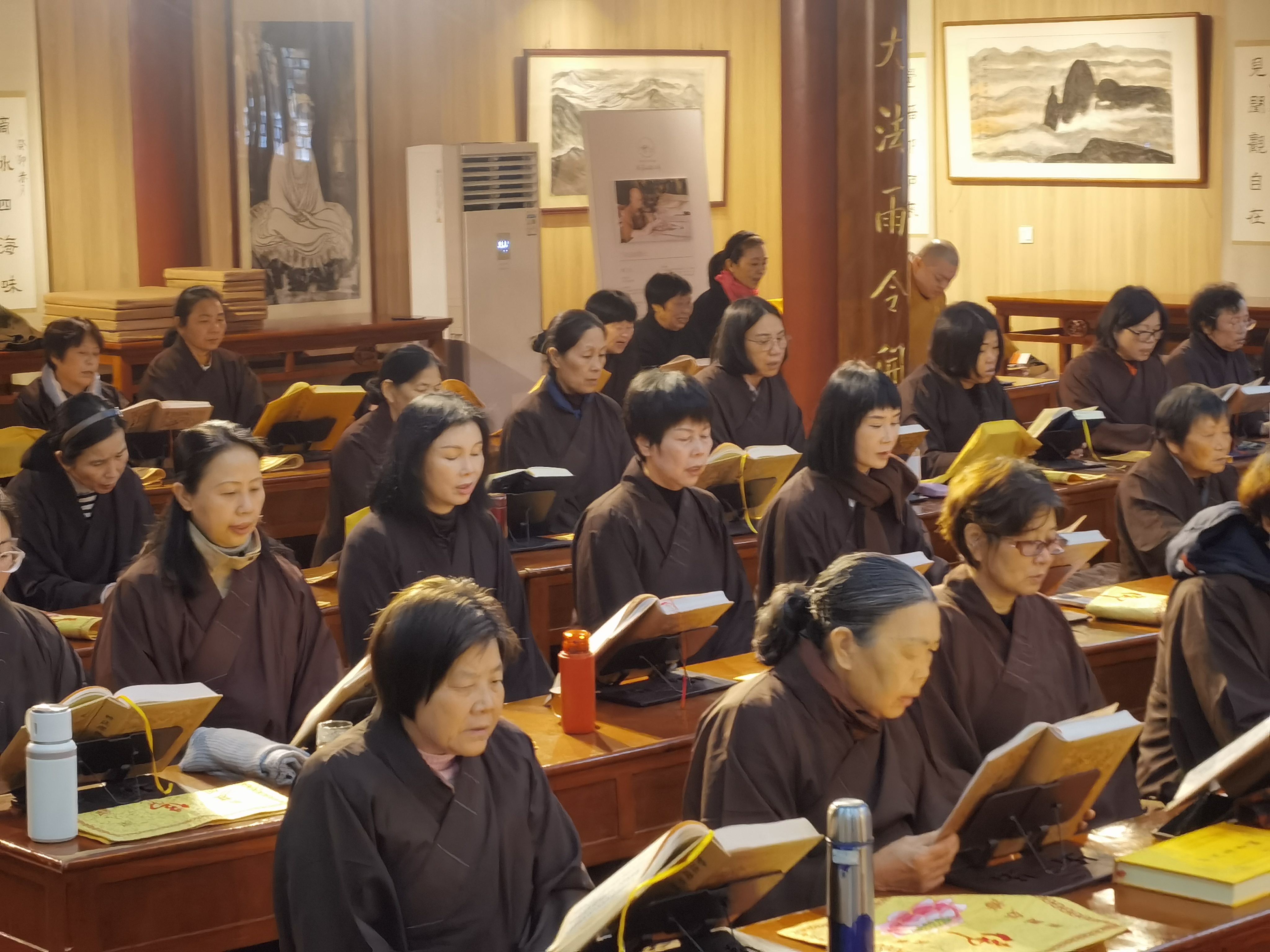甲辰冬季雁荡山能仁寺《法华七》念诵功德圆满(图5)